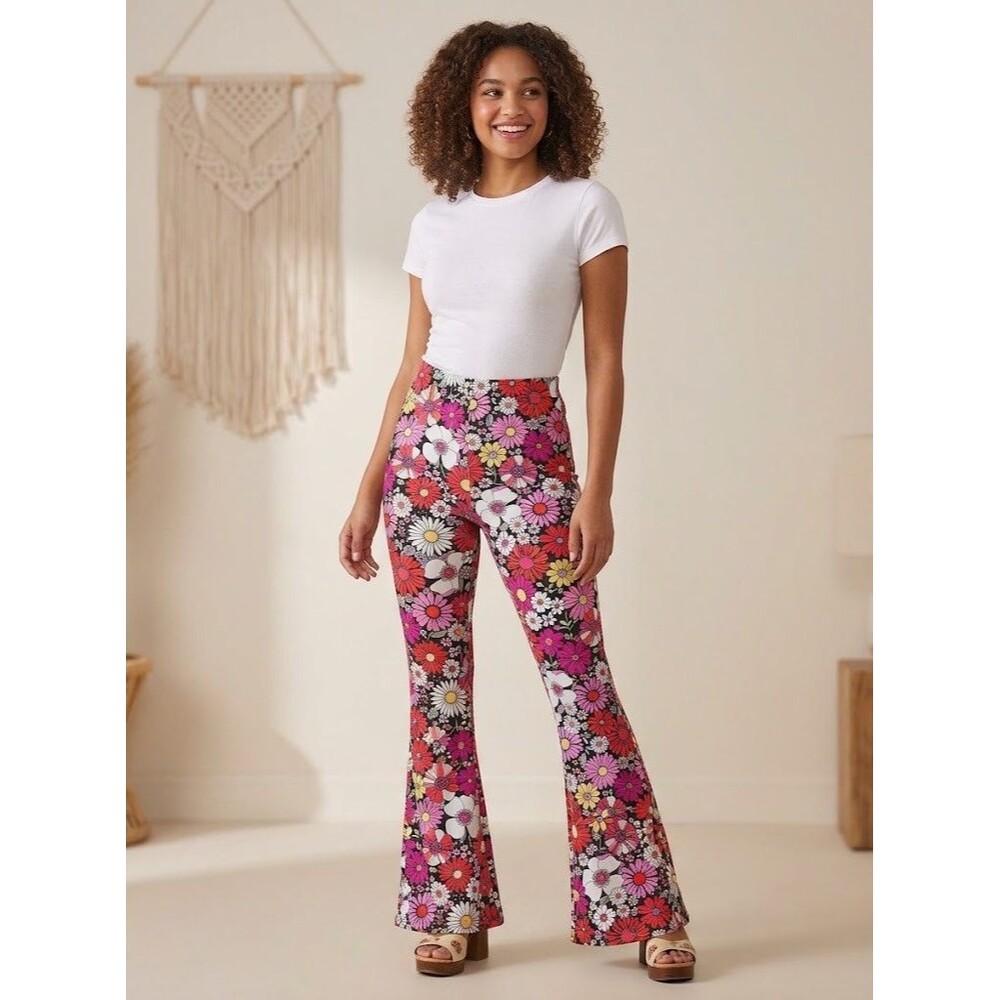 No Boundaries Retro 70s Floral Flare Leggings High Waisted Bell Bottom Pants M